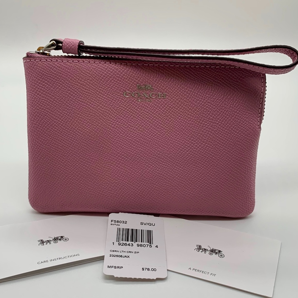 Coach Corner Zip Wristlet - Tulip